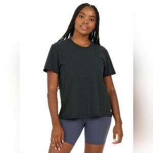 Vuori Feather Tee size Small